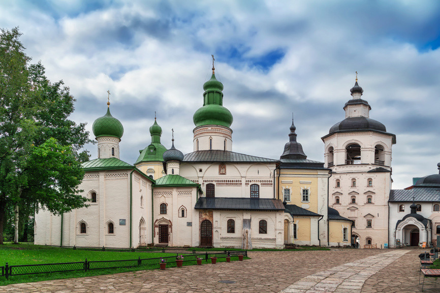 Кирилло-Белозерский монастырь в Вологодской области