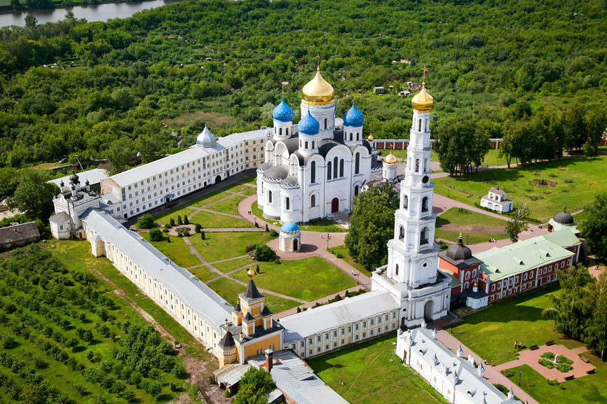 Николо-Угрешский монастырь в Московской области